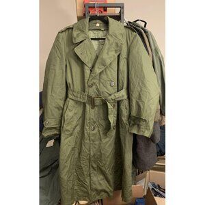 Vintage 1950's OG-107 Olive Green Korean War Sateen Double Breasted Overcoat